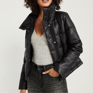 A&F Vegan Leather Mini Puffer, XS